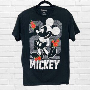 Disney Mickey Mouse Graphic Shirt Crewneck Short Sleeve N.28 Pullover Tee Unisex